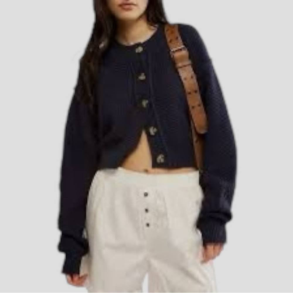 Free People Women’s M Lila Cardi Sweater Cropped Front Buttons Dropped Shoulders
